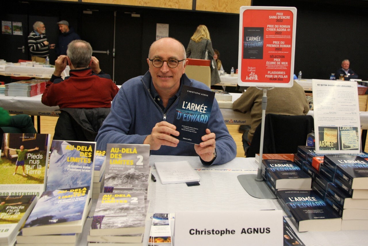 Christophe Agnus au 21e Salon du livre des Pieux (Manche).